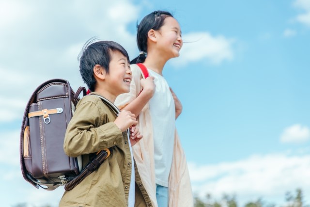 11月･12月は警戒！　小学生の交通事故増加に注意