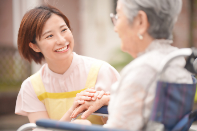 「子育て」も「介護」も「仕事」も同時に　子育て世代が直面するダブルケアの現実