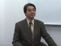 対談中の湯本所長